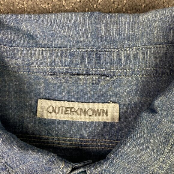 Outerknown Button Down Shirt Men's XXL Chambray Denim Chin Strap Organic Cotton - Picture 4 of 9